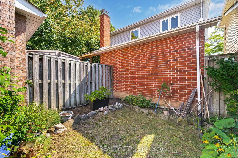 44 Saint Tropez Crt  Brampton, L6Y 4P8 | Image 39