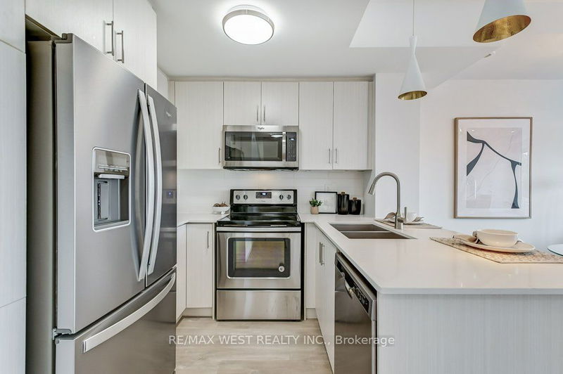  21 - 115 Long Branch Ave  Toronto, M8W 1N6 | Image 15