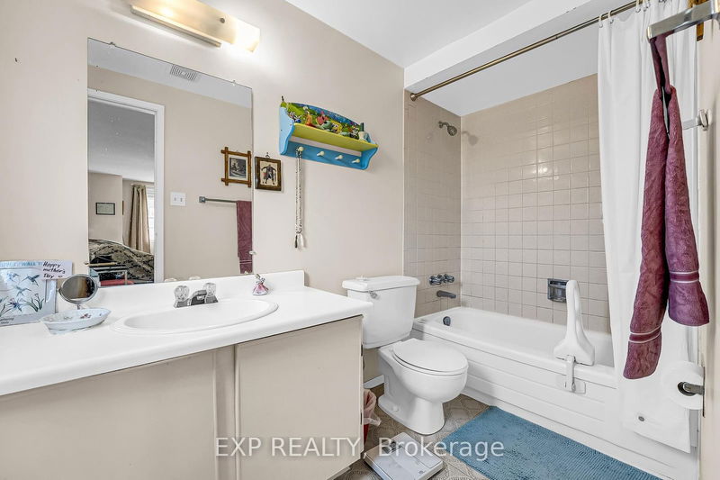 4218 Sunflower Dr  Mississauga, L5L 2L5 | Image 27