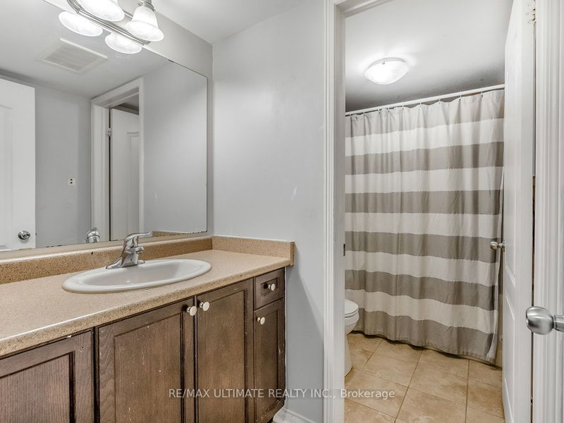  1 - 3088 Thomas St  Mississauga, L5M 0T2 | Image 12