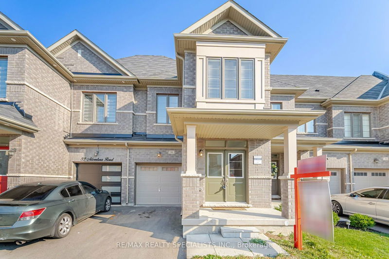 home for sale on 34 Adventura Road