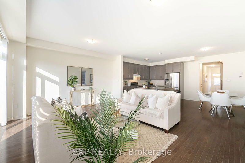 10 Donald Ficht Cres  Brampton, L7A 5H8 | Image 11