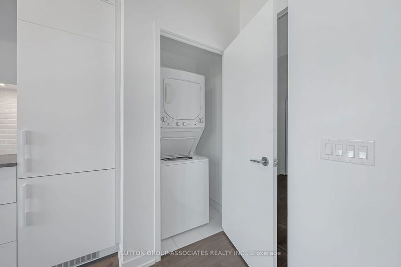  213 - 270 Dufferin St  Toronto, M6K 1G3 | Image 12