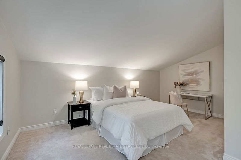 50 Burnet St  Oakville, L6K 1B7 | Image 33