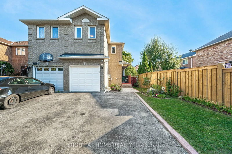 5587 Whistler Cres  Mississauga, L4Z 3R5 | Image 1