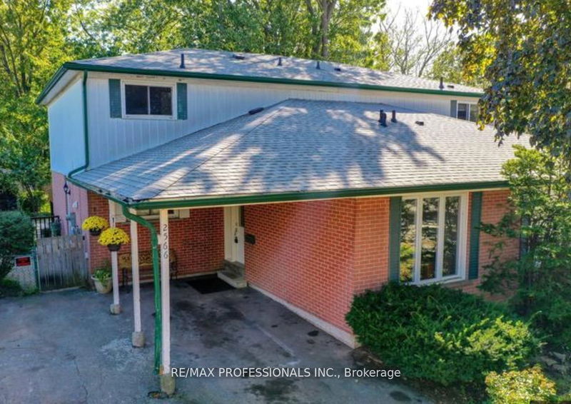 home for lease on BSMT-2566 Hollington Crescent