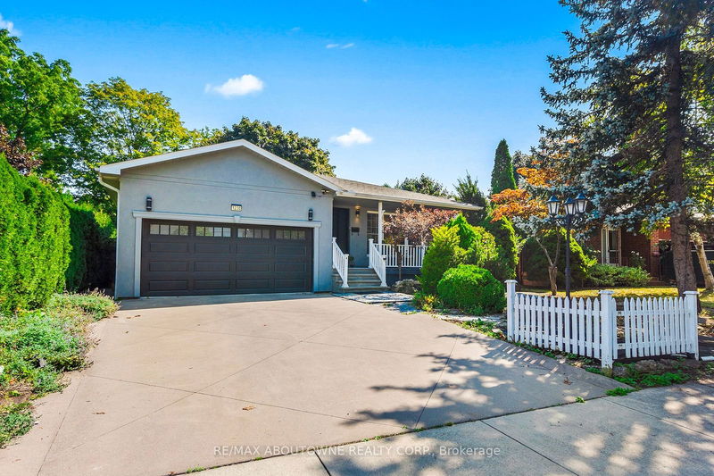 1230 Wood Pl  Oakville, L6L 2R5 | Image 1