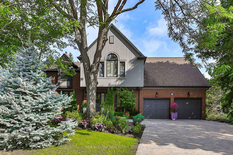 2314 Hoover Crt  Burlington, L7P 4V2 | Image 1