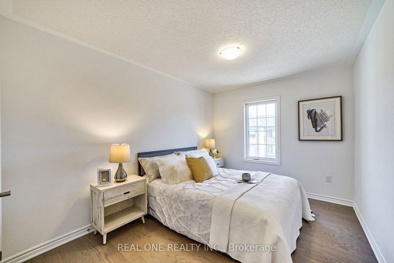 1373 Kobzar Dr  Oakville, L6M 5P2 | Image 25