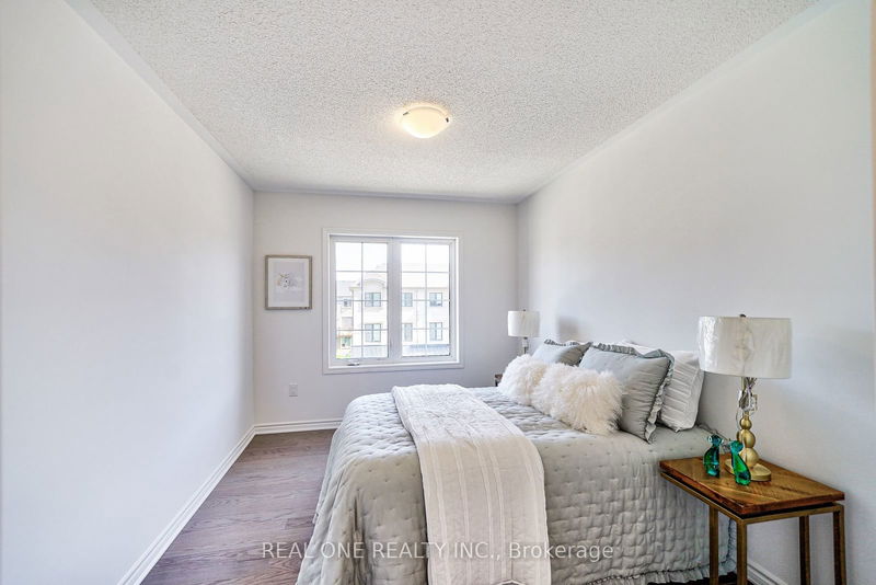 1373 Kobzar Dr  Oakville, L6M 5P2 | Image 27