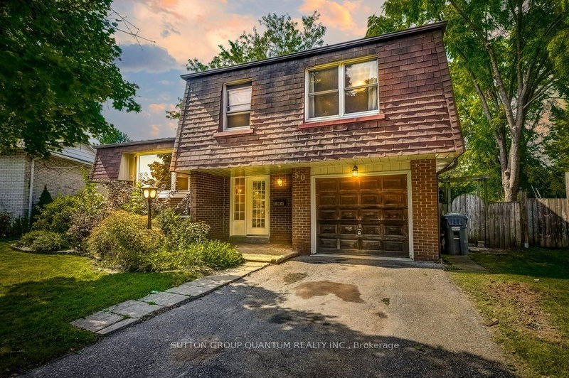 home for sale on 50 Grassmere Crescent