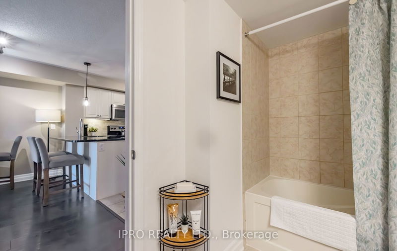  102 - 1045 Nadalin Hts  Milton, L9T 8R5 | Image 24