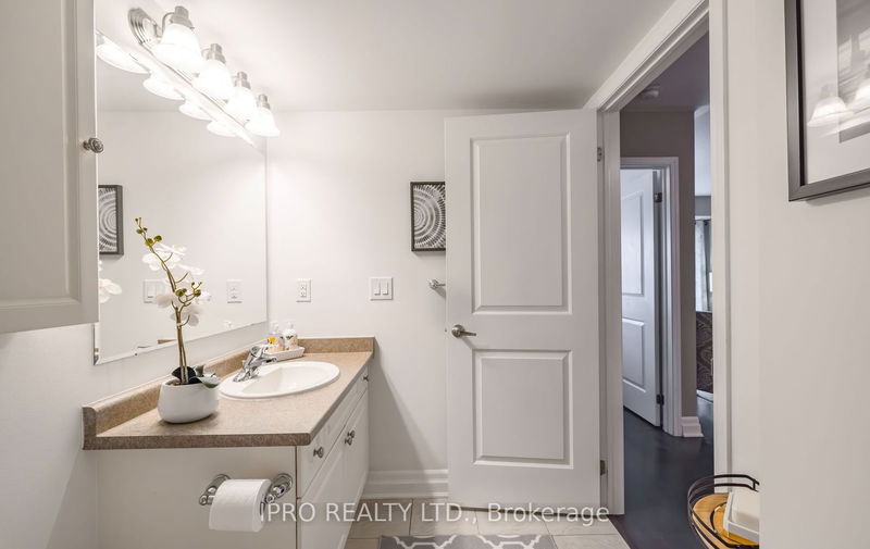  102 - 1045 Nadalin Hts  Milton, L9T 8R5 | Image 25