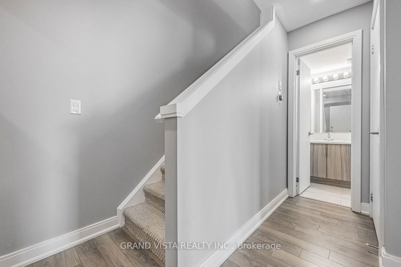  07 - 100 Dufay Rd  Brampton, L7A 4S3 | Image 5