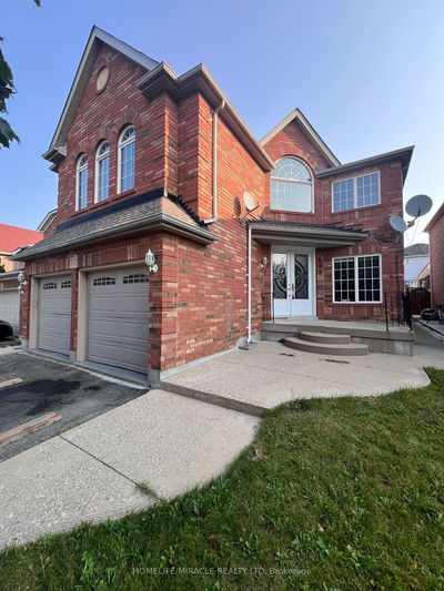 245 Fernforest Dr  Brampton, L6R 1E1 | Image 1