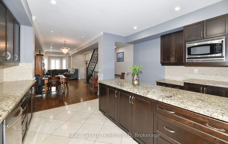 264 Dalesford Rd  Toronto, M8Y 1G5 | Image 14