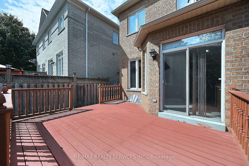 19 Martree Cres  Brampton, L6V 4R3 | Image 31