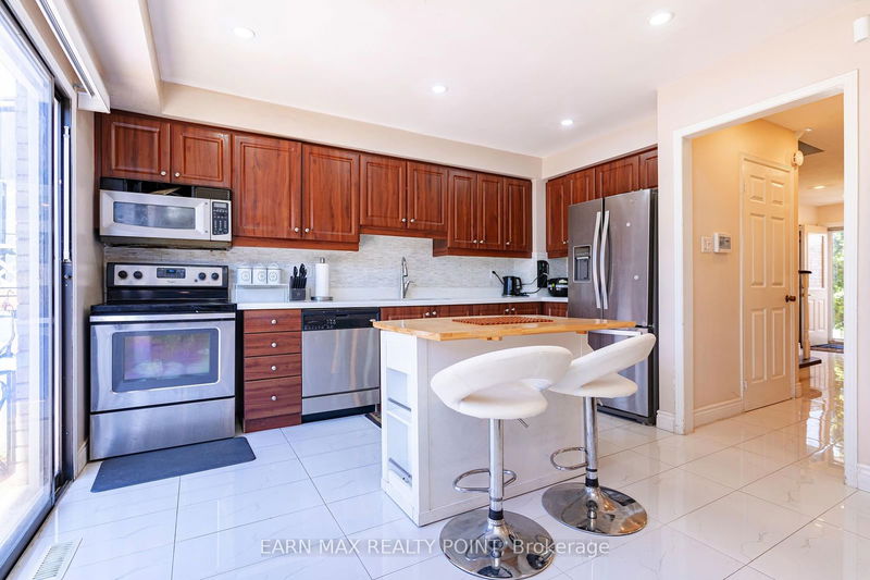 200 Ecclestone Dr  Brampton, L6X 3P5 | Image 9