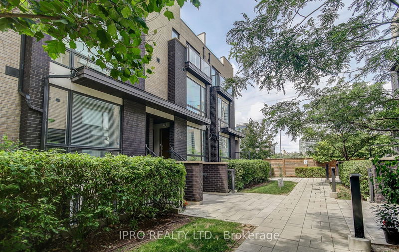  98 - 30 Fieldway Rd  Toronto, M8Z 0E3 | Image 2