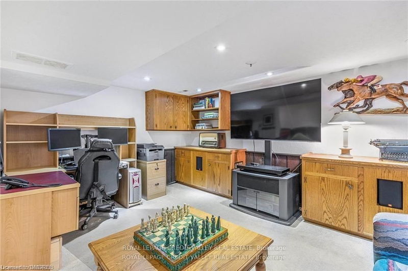 28 Parkview Pl  Brampton, L6W 2G3 | Image 27