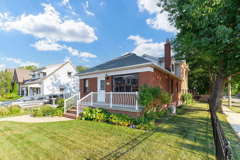 home for sale on 453 Valermo Drive