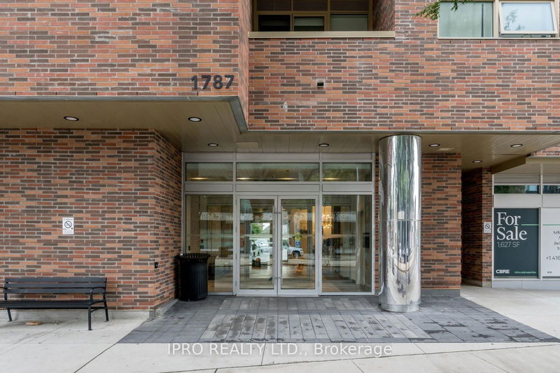  822 - 1787 St Clair Ave W Toronto, M6N 0B7 | Image 2