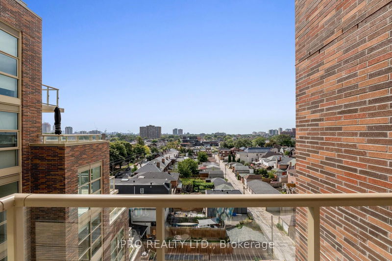  822 - 1787 St Clair Ave W Toronto, M6N 0B7 | Image 25