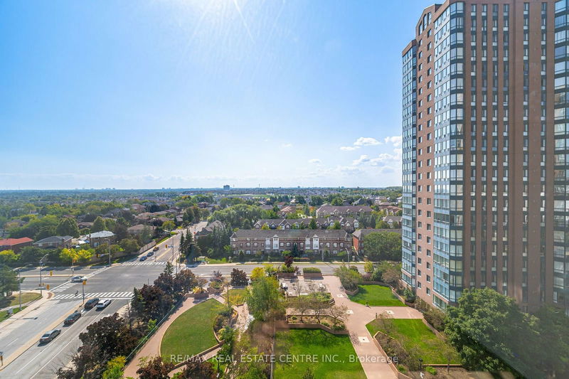  1002 - 145 Hillcrest Ave  Mississauga, L5B 3Z1 | Image 27