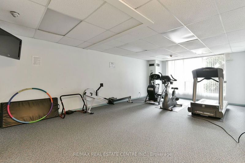  1002 - 145 Hillcrest Ave  Mississauga, L5B 3Z1 | Image 33