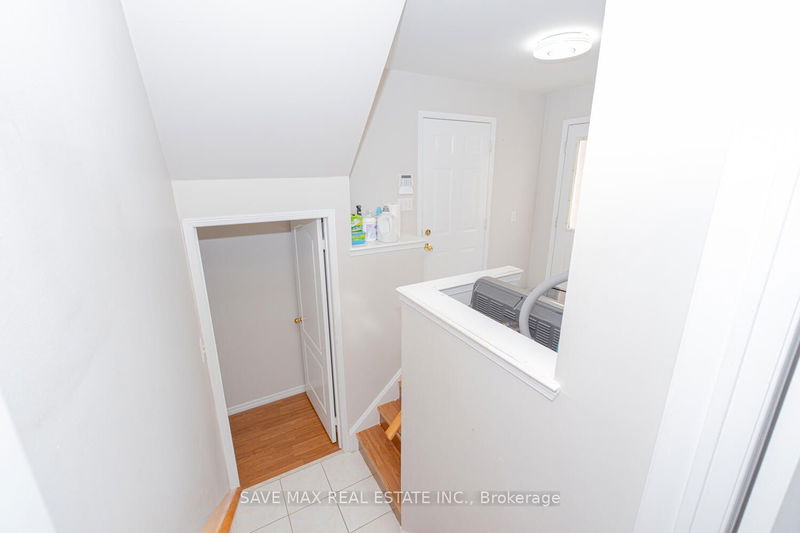 85 Botavia Downs Dr  Brampton, L7A 3R5 | Image 28