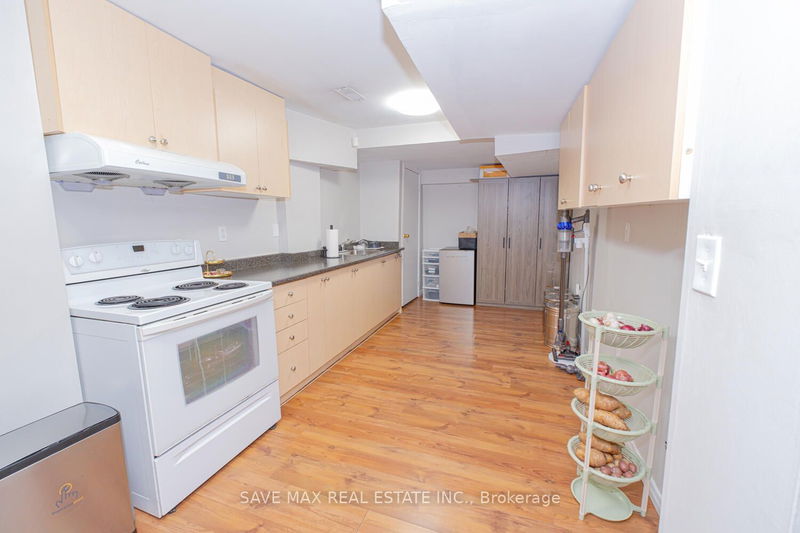 85 Botavia Downs Dr  Brampton, L7A 3R5 | Image 30