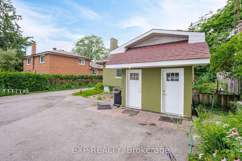 1635 Kenmuir Ave  Mississauga, L5G 4B6 | Image 21