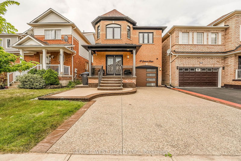 18 Spencer Dr  Brampton, L7A 2A4 | Image 1