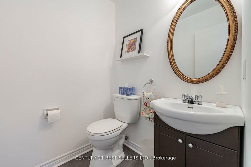 68 Lynmont Rd  Toronto, M9V 3X2 | Image 17