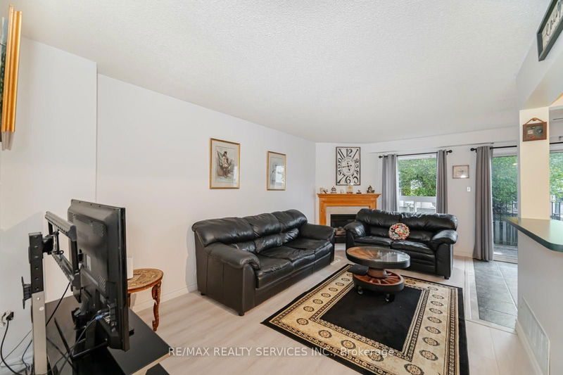  98 - 200 Cresthaven Rd  Brampton, L7A 1J5 | Image 5