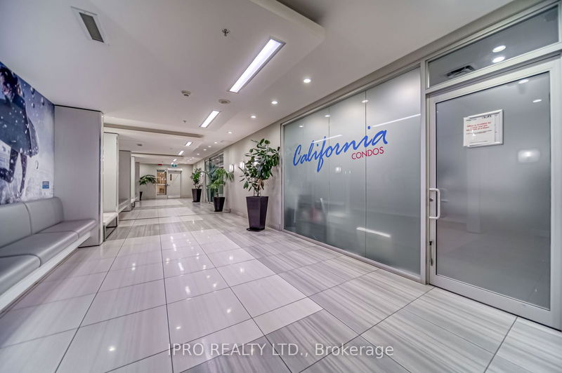  1821 - 165 Legion Rd  Toronto, M8Y 0B3 | Image 2