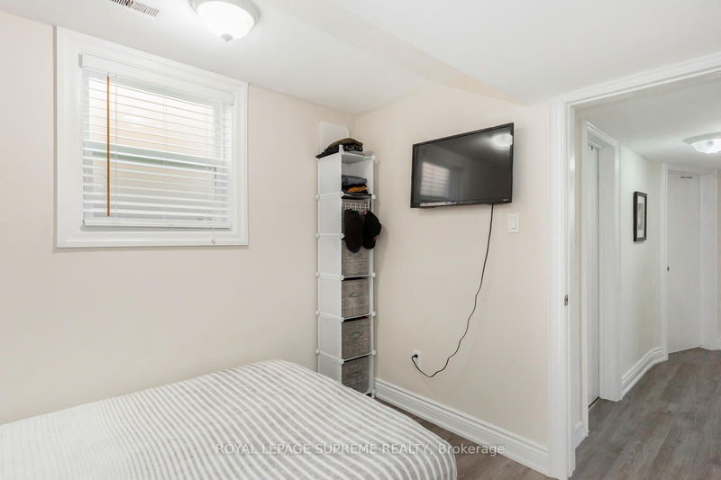 58 Edinborough Crt  Toronto, M6N 2E8 | Image 34