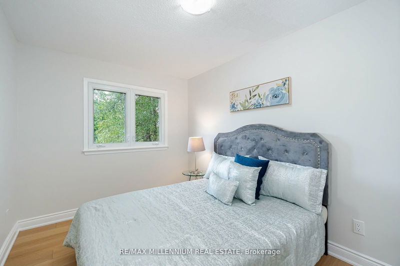 5 Madoc Rd  Brampton, L6V 1Z8 | Image 14