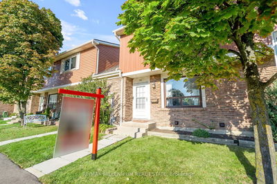 Townhouse sold at 76-98 Falconer Drive, Mississauga, Streetsville, L5N 1Y2 - MLS: W9356351