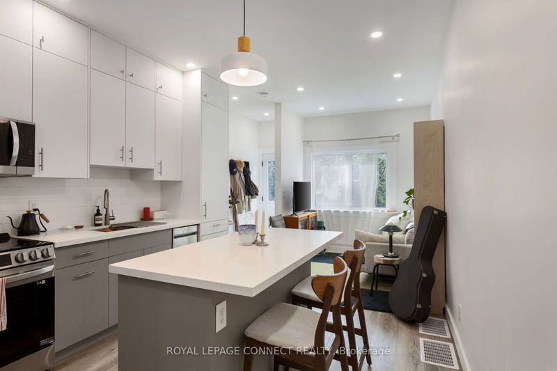 44 Symington Ave  Toronto, M6P 3W1 | Image 22