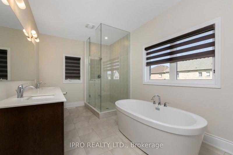 54 Arthur Griffin Cres E Caledon, L7C 4E9 | Image 24