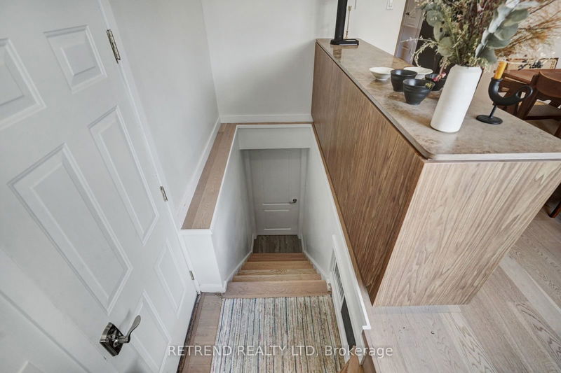 35 Chryessa Ave  Toronto, M6N 4T4 | Image 27