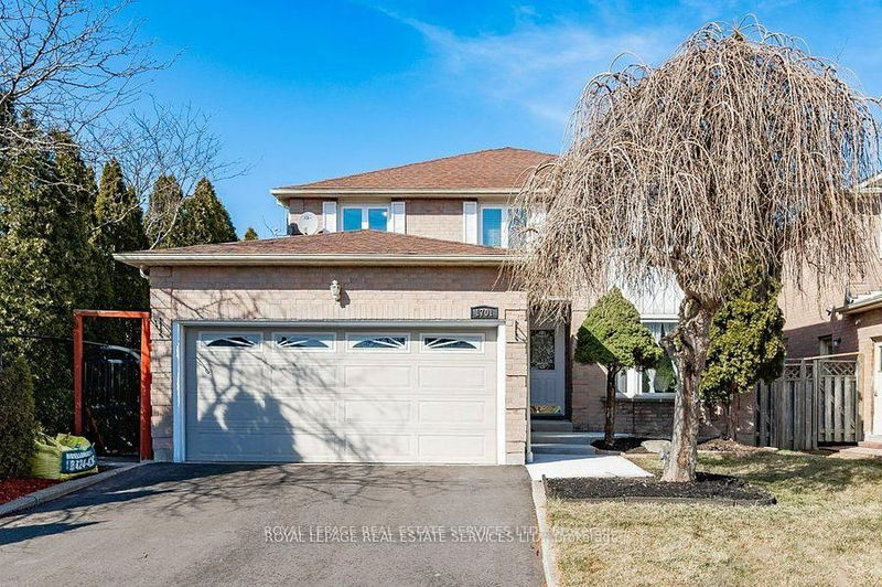 home for lease on lower-1701 Willow Way