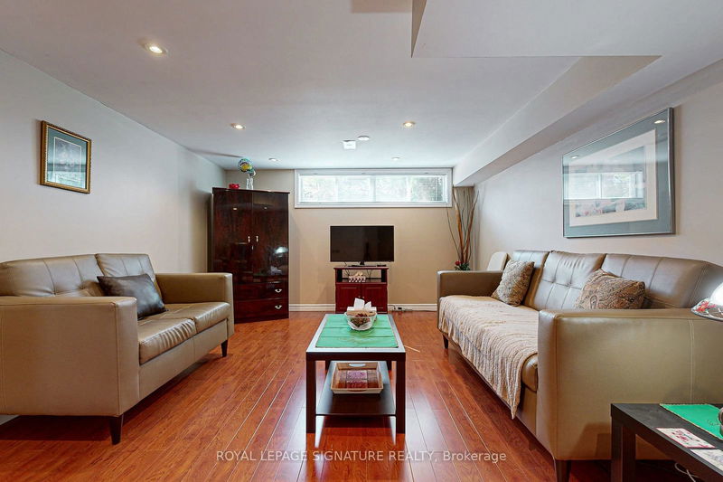 454 Glen Park Ave  Toronto, M6B 2E7 | Image 25