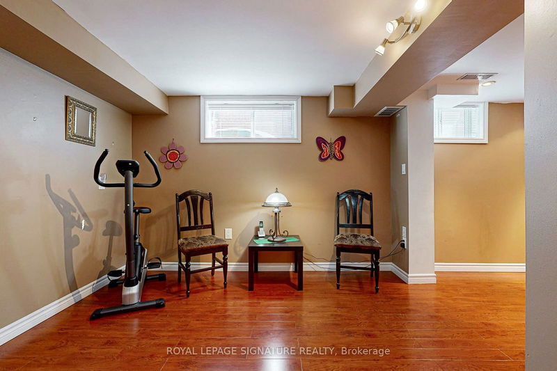 454 Glen Park Ave  Toronto, M6B 2E7 | Image 26