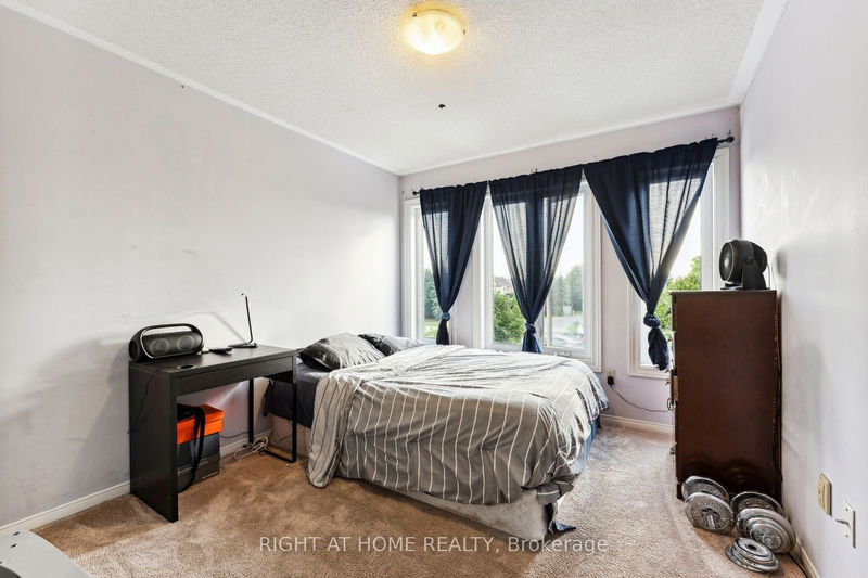 108 Goldenlight Circ  Brampton, L6X 4N6 | Image 26