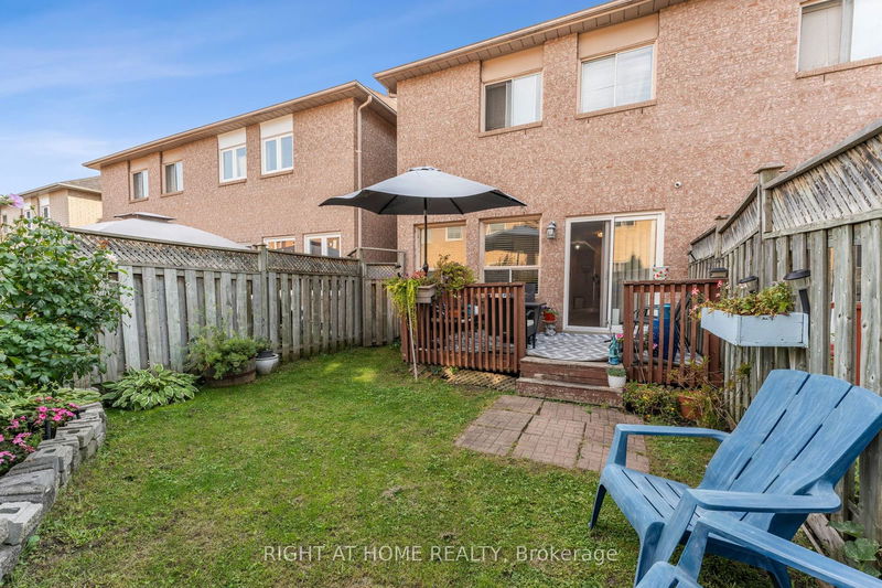 108 Goldenlight Circ  Brampton, L6X 4N6 | Image 40