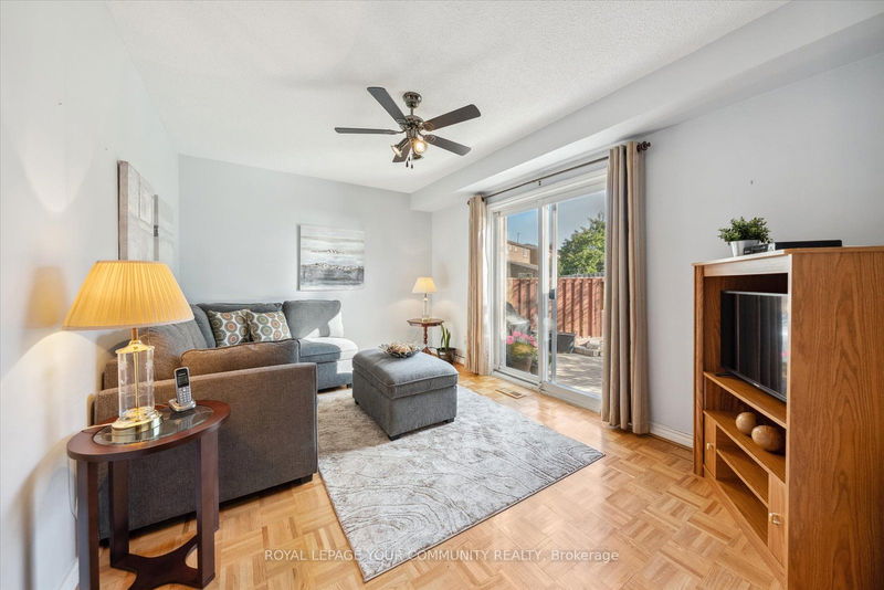 4101 Longo Circ  Mississauga, L4T 4C6 | Image 14