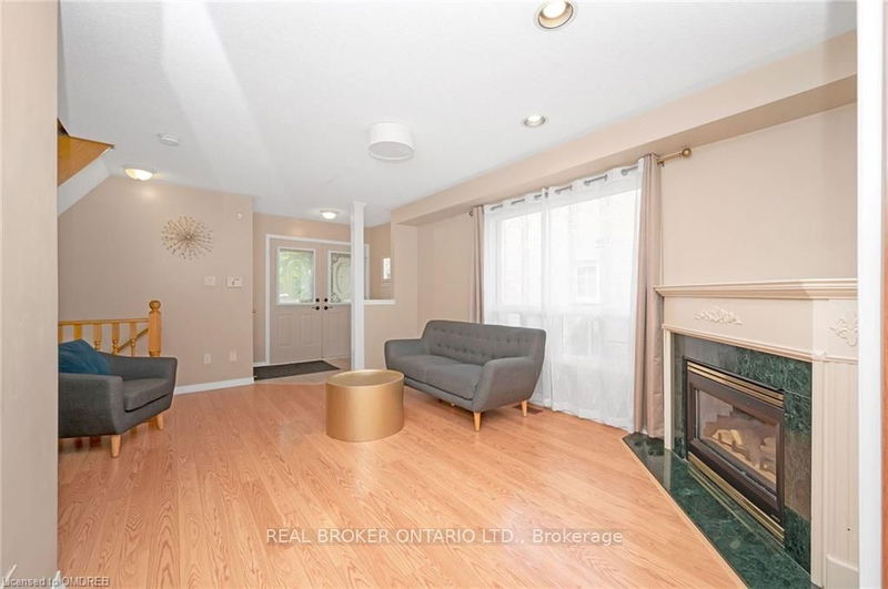 2189 Shorncliffe Blvd  Oakville, L6M 3X2 | Image 11