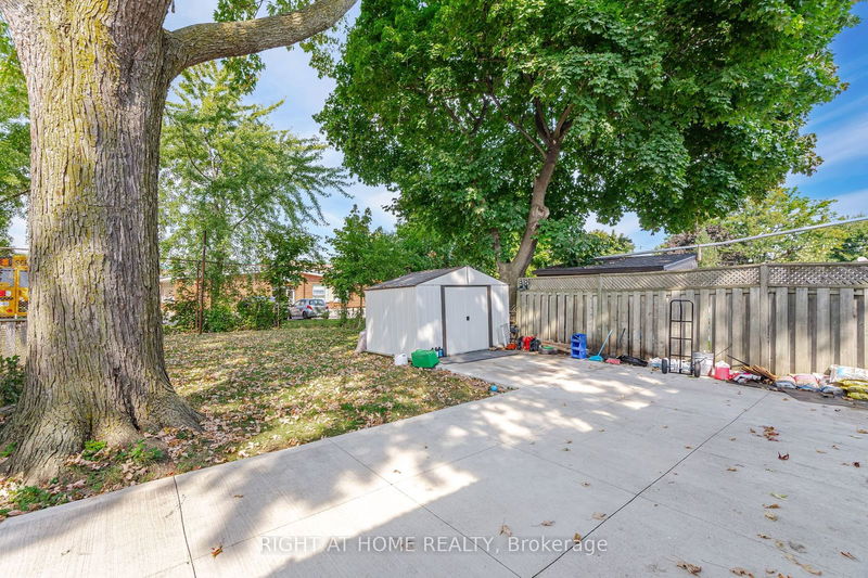 78 Sanford Cres  Brampton, L6X 2C3 | Image 16